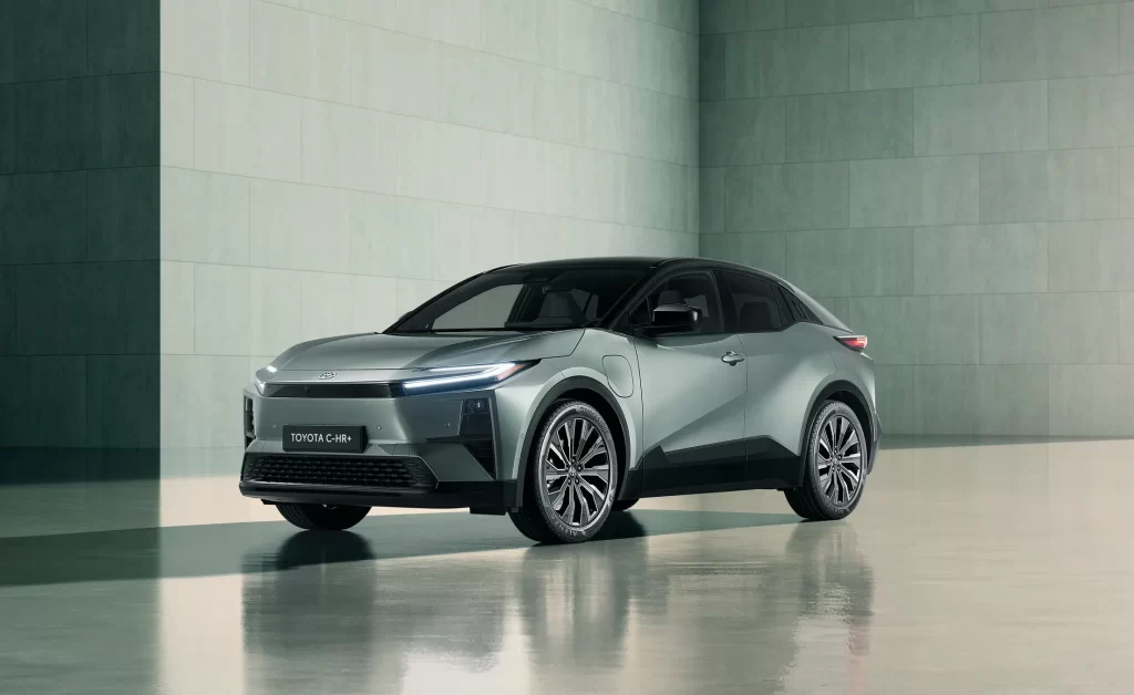 Notikusi pilnīgi jaunā elektriskā Toyota C-HR+ pasaules prezentācija